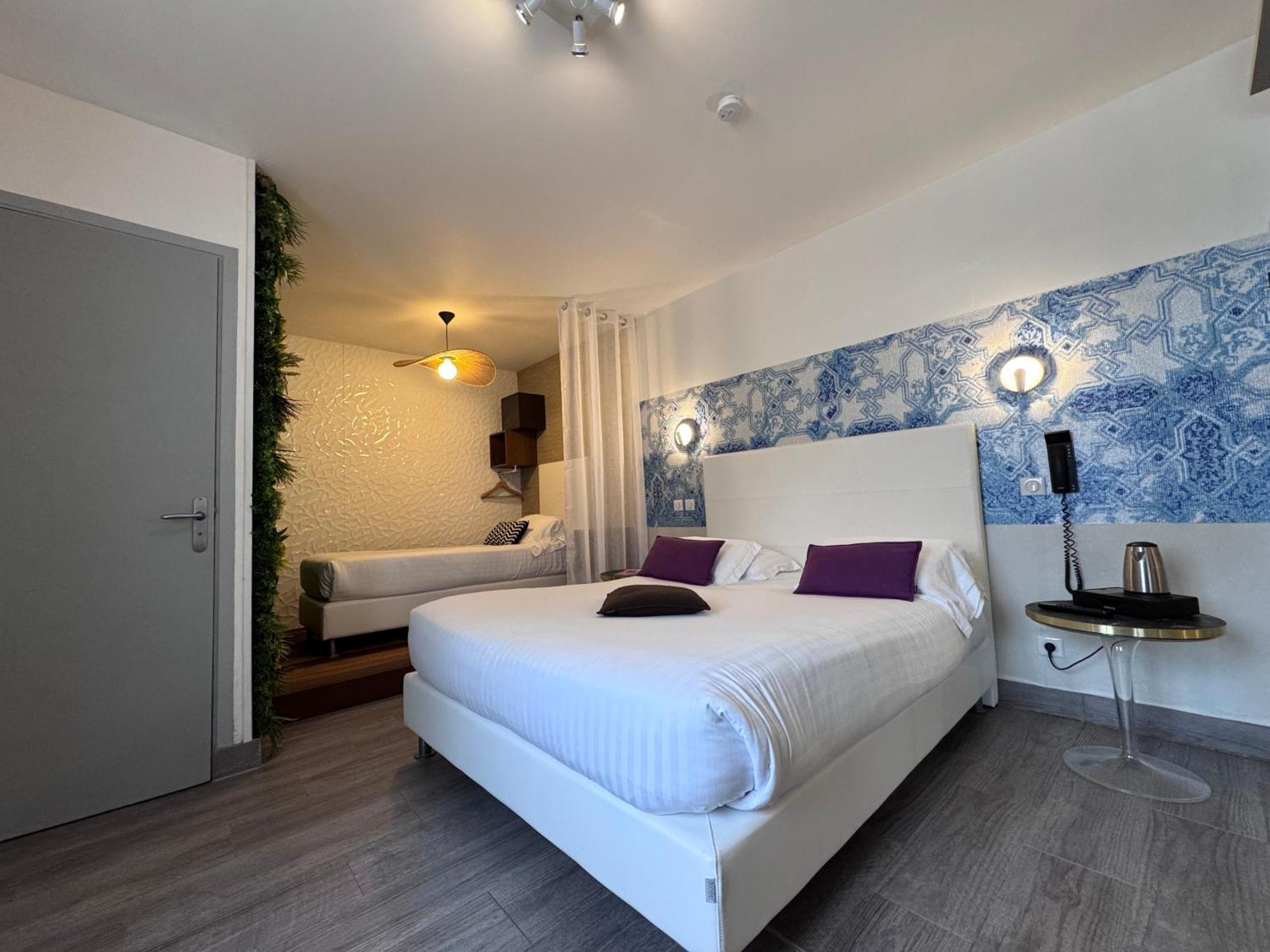 Annex Triple Room in the garden