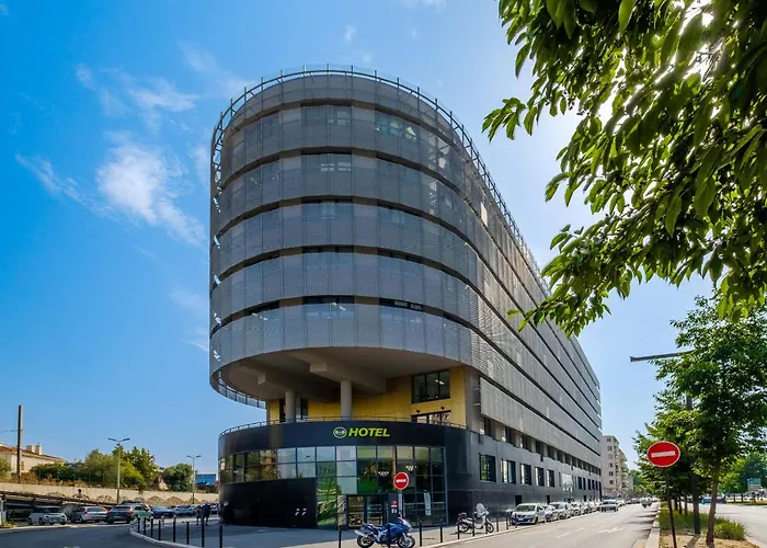 B&B Hotel Nice Aeroport Arenas